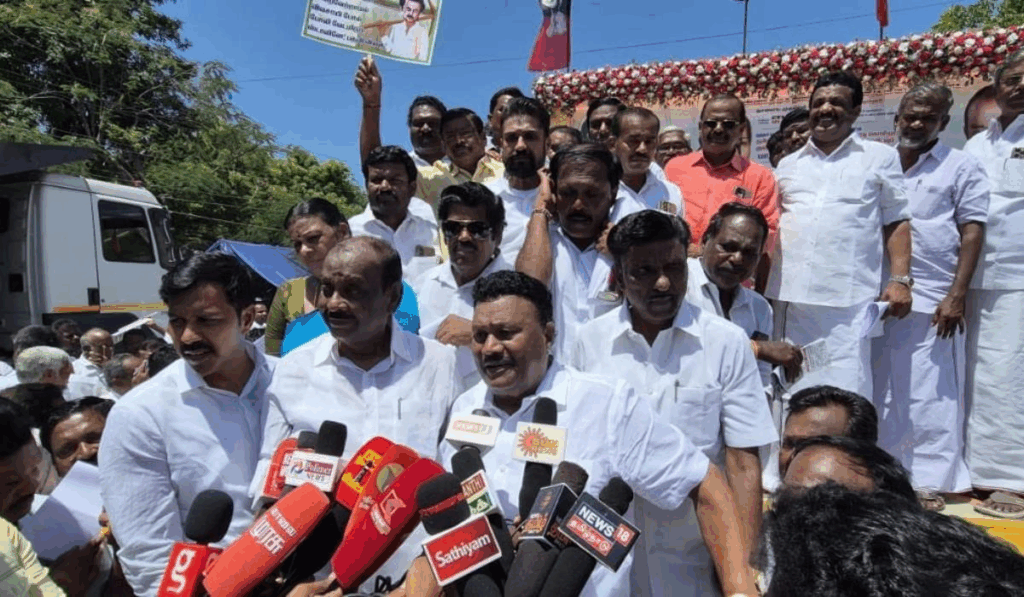 image-1024x597 செங்கோட்டையன் பதவியை ஜெயலலிதா பறித்தது ஏன்? - திண்டுக்கல் சீனிவாசன் புதுத் தகவல்