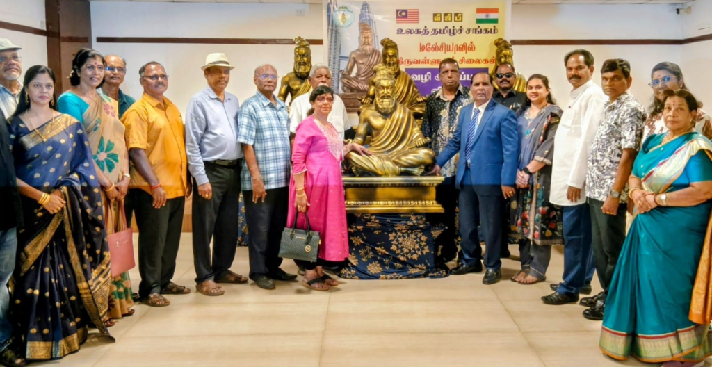 image-15-1024x528 வி.ஜி.பி தங்கக் கடற்கரையில் இருந்து 6 திருவள்ளுவர் சிலைகள் மலேசியா செல்கிறது