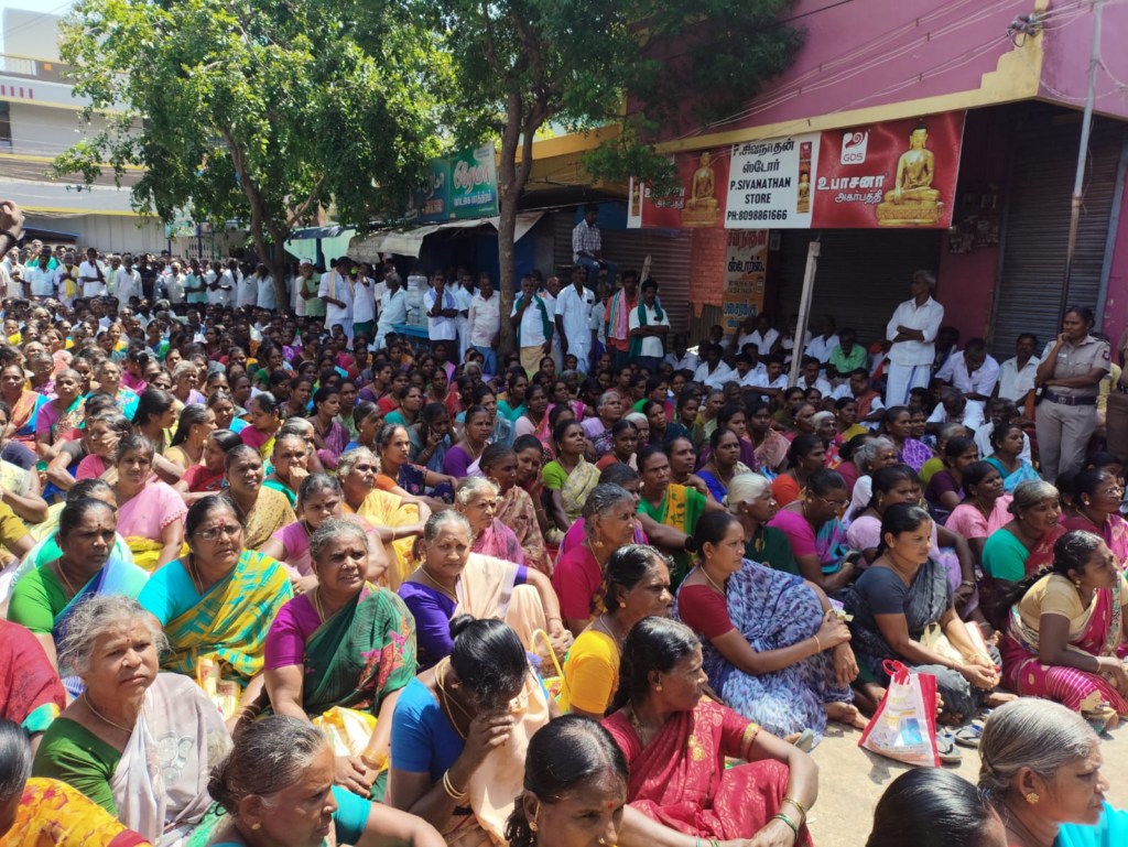 image-20-1024x769 மேகமலை மலைவாழ் மக்களுக்கு பட்டா வழங்கக் கோரி ஆண்டிபட்டி அருகே முழு கடையடைப்பு; அரசாணையை மறுபரிசீலனை செய்ய வலியுறுத்தல்