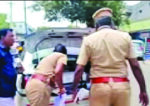 தாராபுரம் அருகே காரில் உரிய ஆவணமின்றி ரூ.5½ லட்சம் பணம் பறிமுதல்